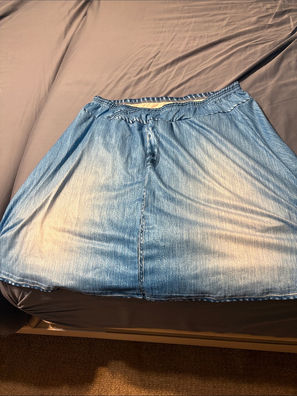 Women’s Light Blue Denim Skort with Elastic Waist 1X 19 in long worn once